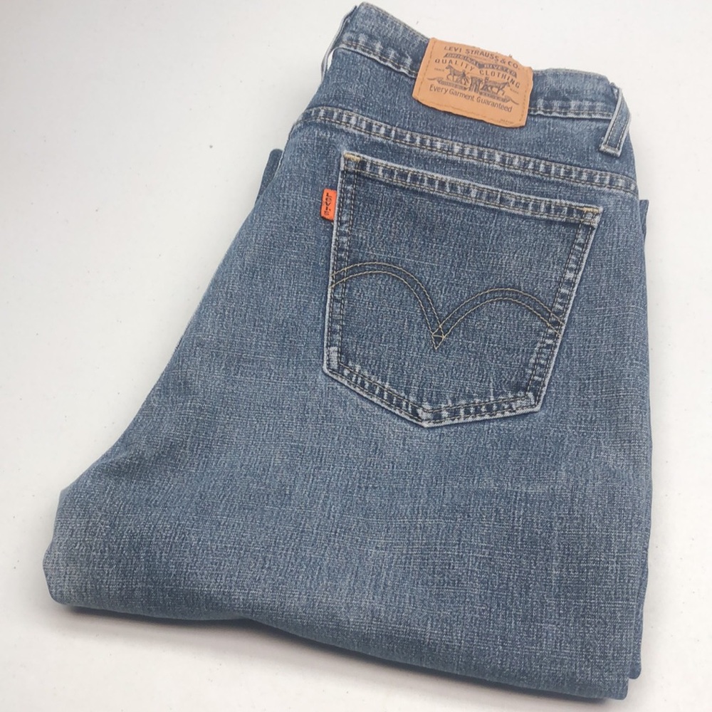 VINTAGE LEVI CLASSIC HIGH-RISE STRAIGHT JEANS 30x30 😎